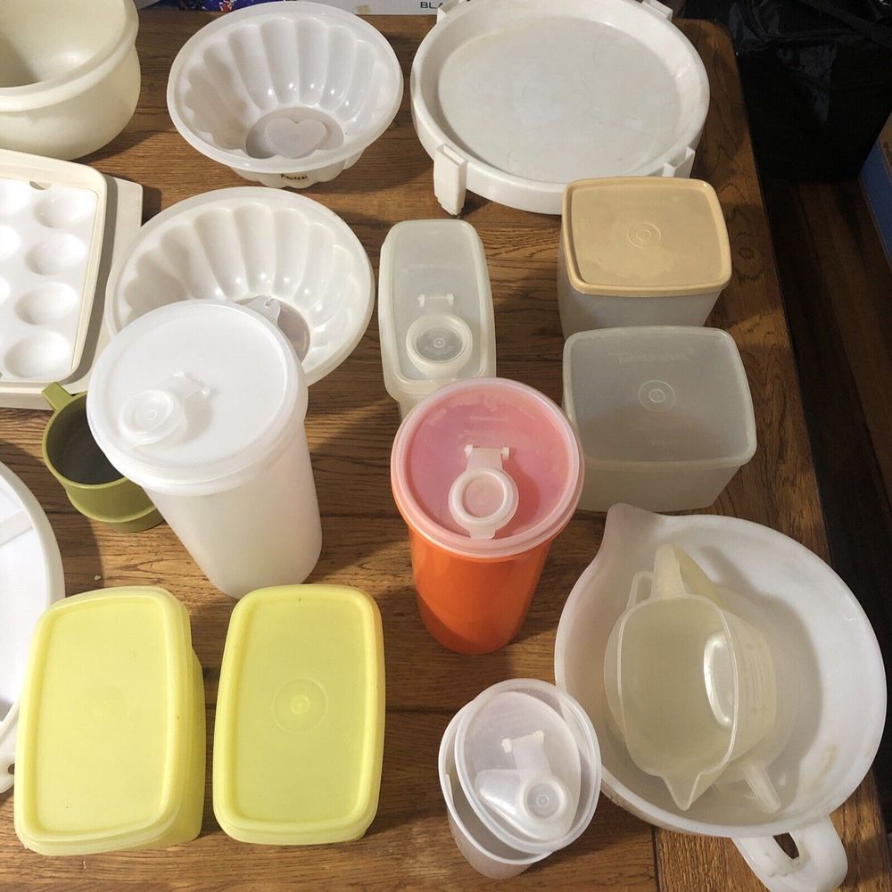 HUGE LOT of Vintage Tupperware In Harvest & Pastel Colors Bowls Dishes 43 Pieces